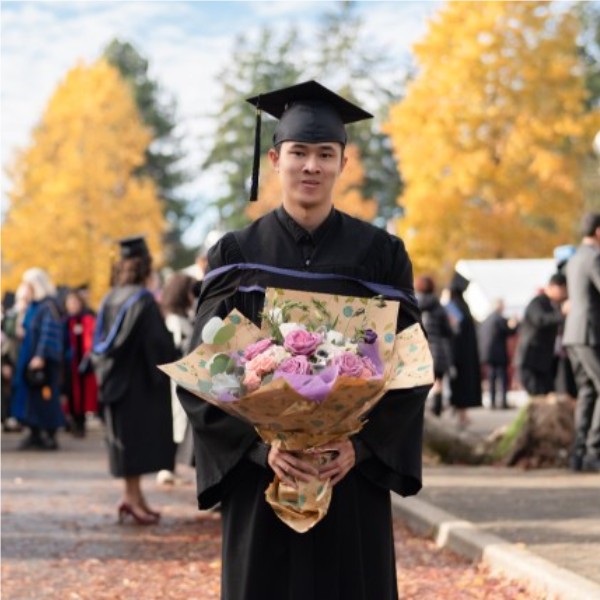 picture of andrew xiao graduating